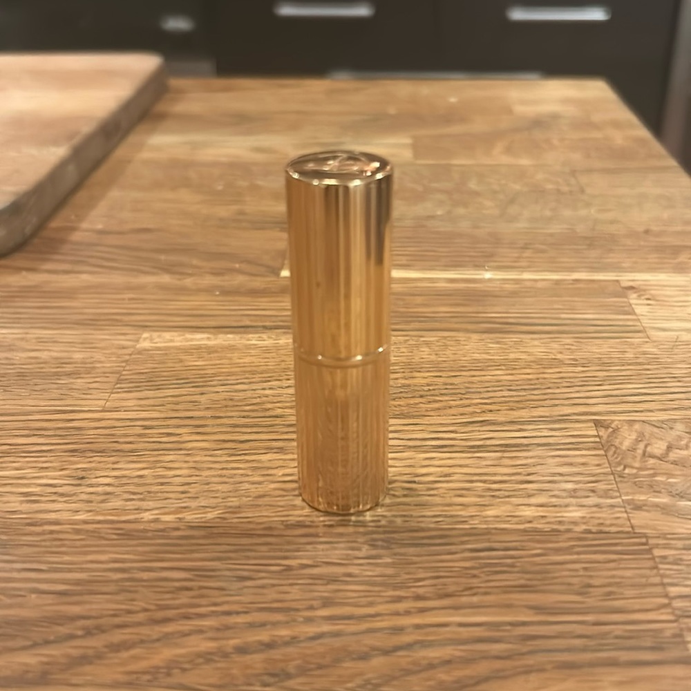 Very Victoria Charlotte Tilbury lipstick. Almost like new.